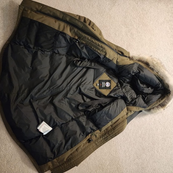 Winter jacket - Picture 3 of 7